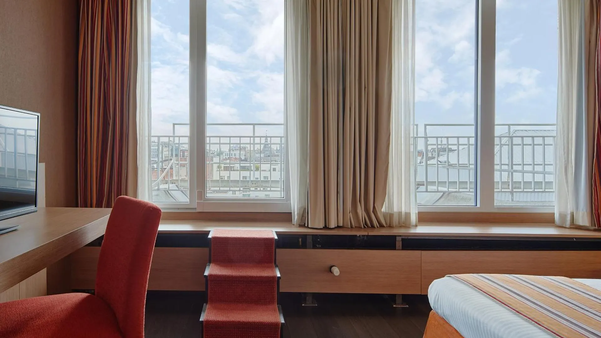 Theater Hotel Antwerp 4*,  Belgium