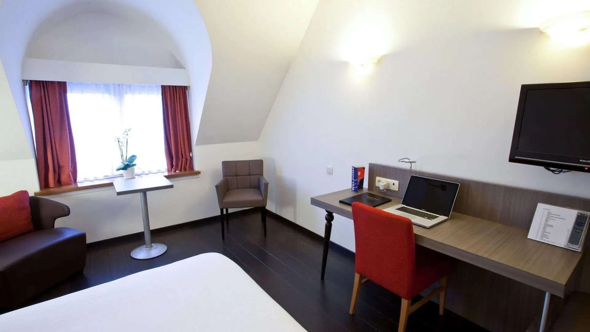 ****  Theater Hotel Antwerp Belgium